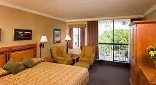 Queen Victoria Hotel & Suites 3*,  Canada